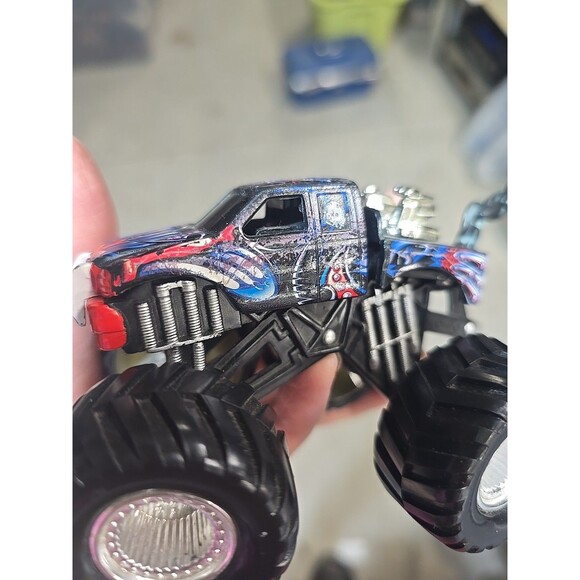 Mattel Hot Wheels Road Beasts Monster Truck TEETH Attack Pack - Picture 12 of 12